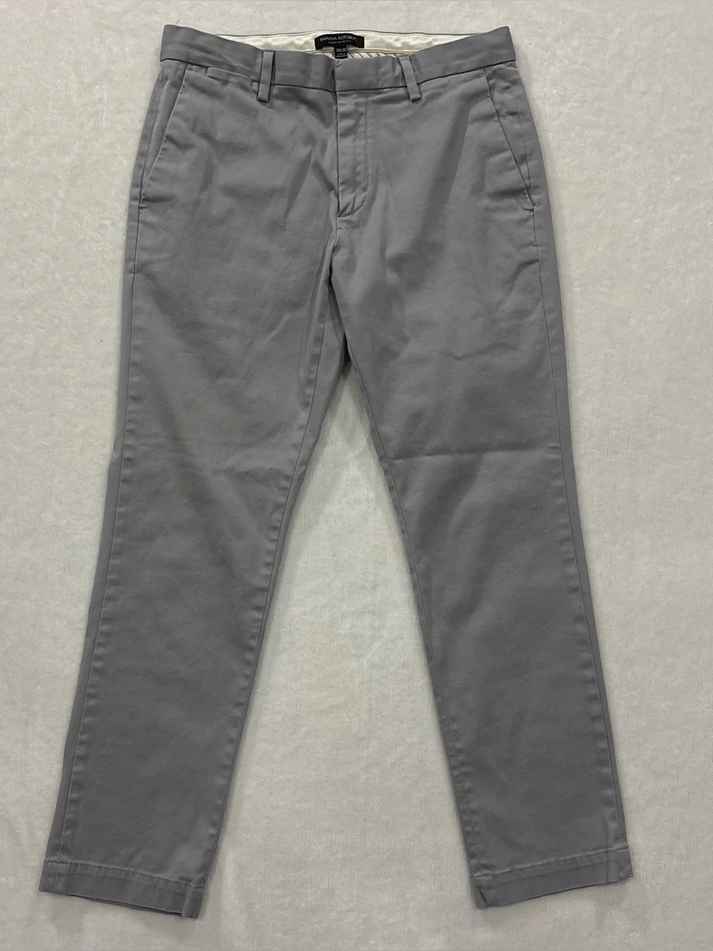 Banana Republic Aiden Slim Fit Grey Flat Front Chino Pants Men’s Size 31x30